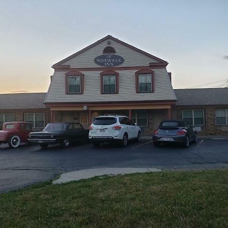 Norwalk Inn Bagian luar foto